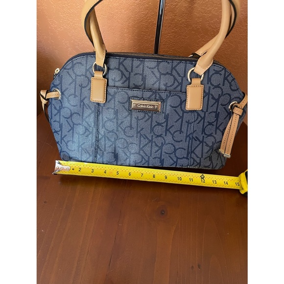 Calvin Klein Signature Logo Navy Satchel Purse - Picture 10 of 13